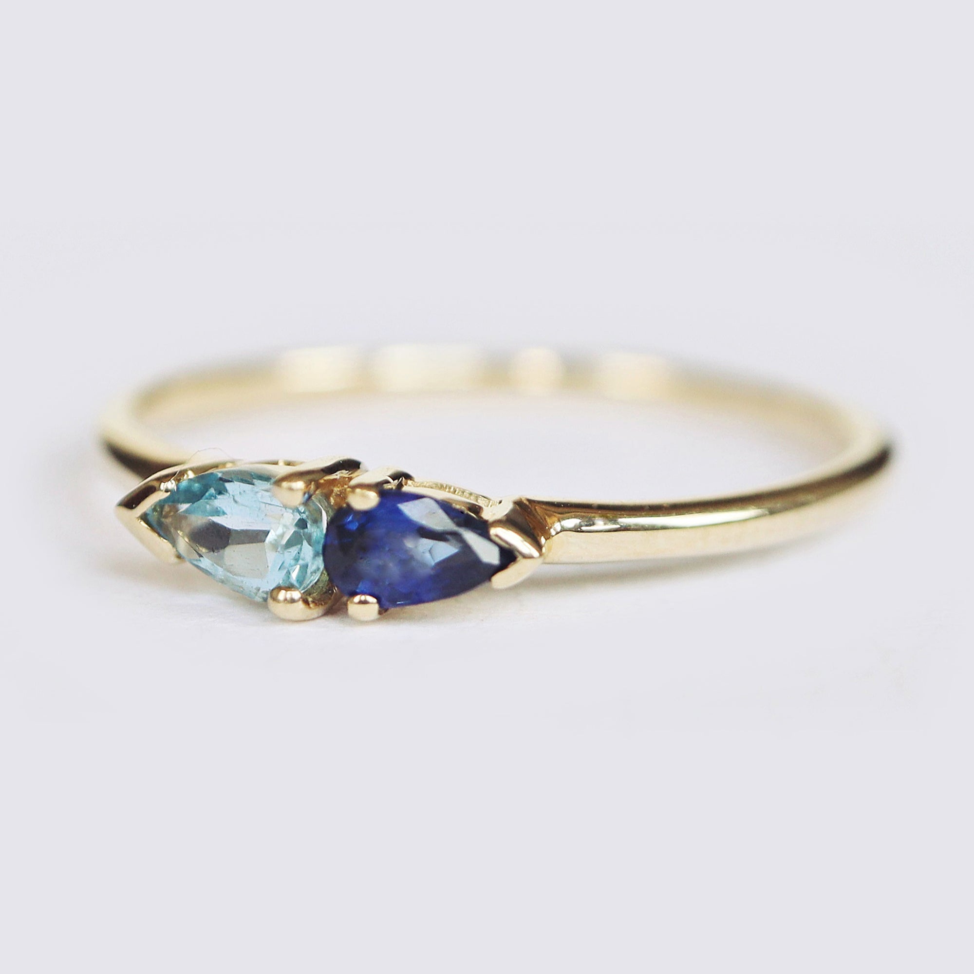 Aquamarine Sapphire Ring Hamelin