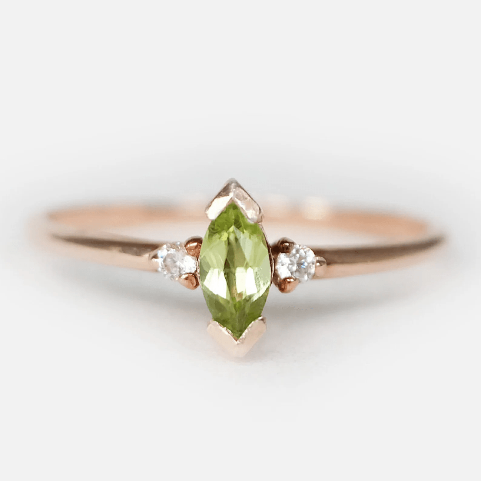 Peridot Diamond Ring Madeleine - SOVATS