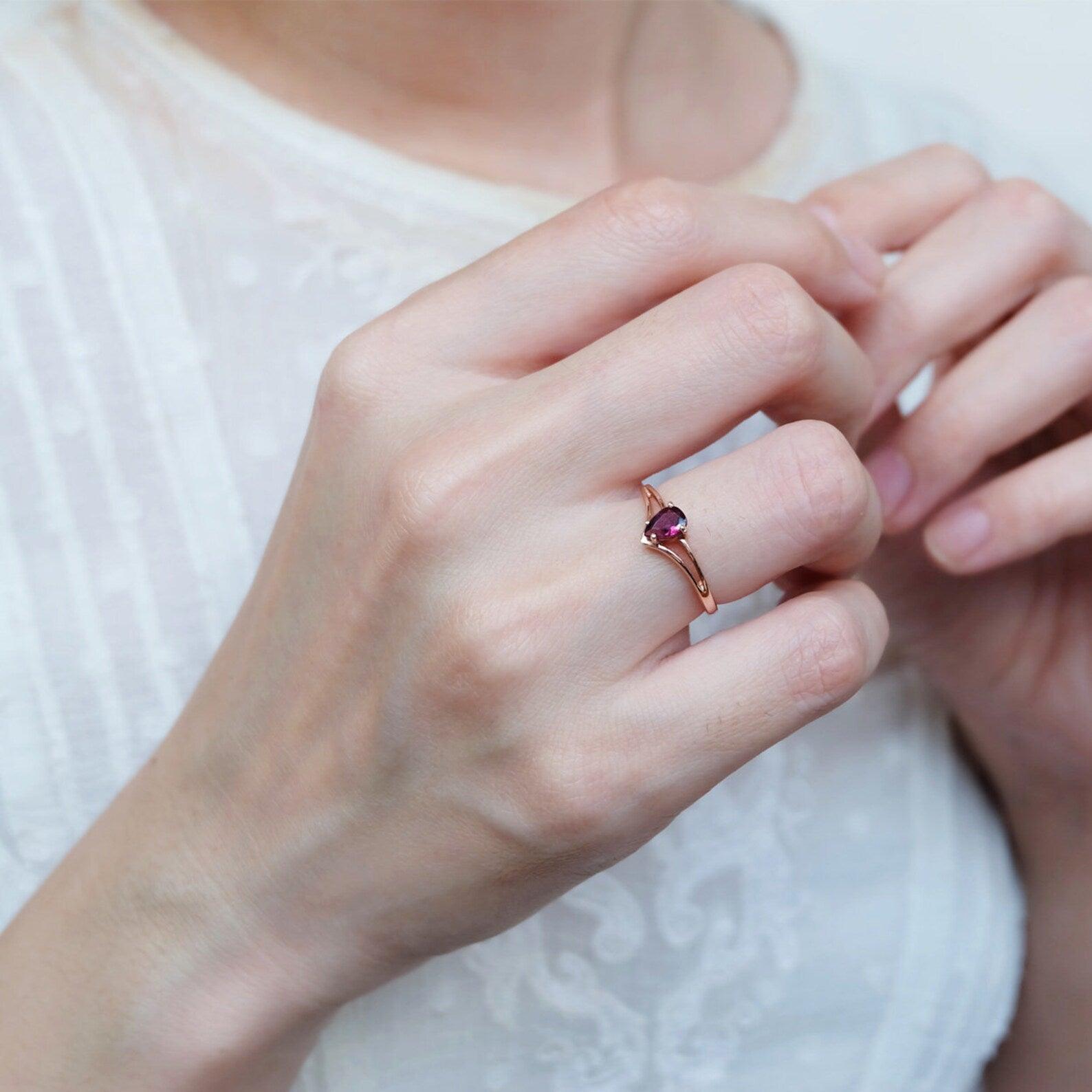 Rhodolite Ring Niobe - SOVATS